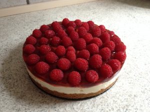 cheesecake med hindbær - mine-madopskrifter.dk