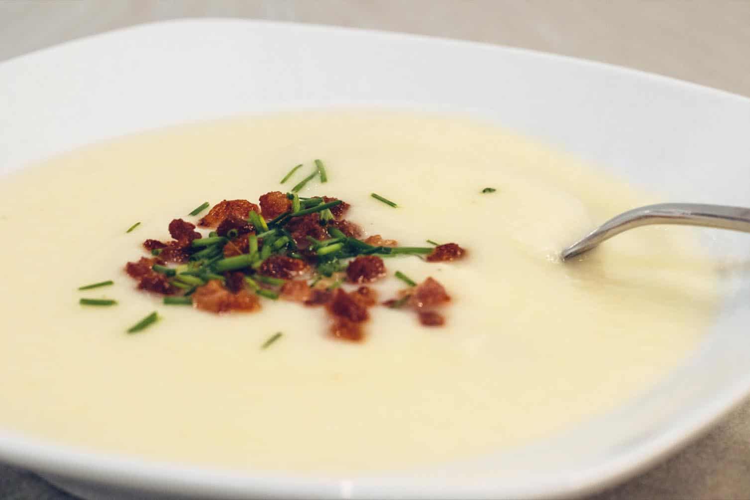 Blomkålssuppe med bacon