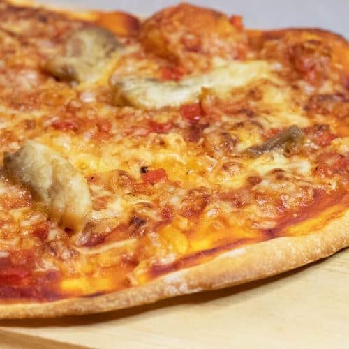 Børnevenlig hjemmelavet kyllingepizza